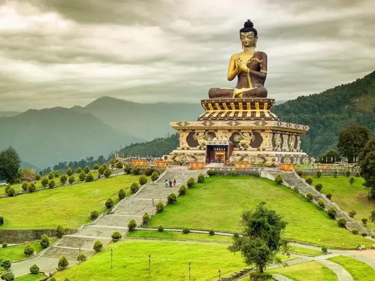 5 Days 4 Nights Sikkim Darjeeling Tour